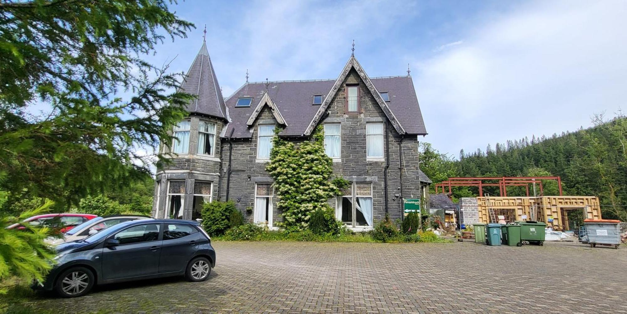 Plas Penaeldroch Manor Dolwyddelan Eksteriør billede